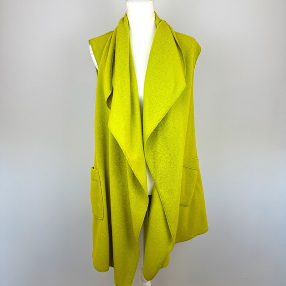 LE MODA Green Sleeveless Fleece Vest Sweater Pockets Classy / Size OSFA OSFM - Picture 1 of 11